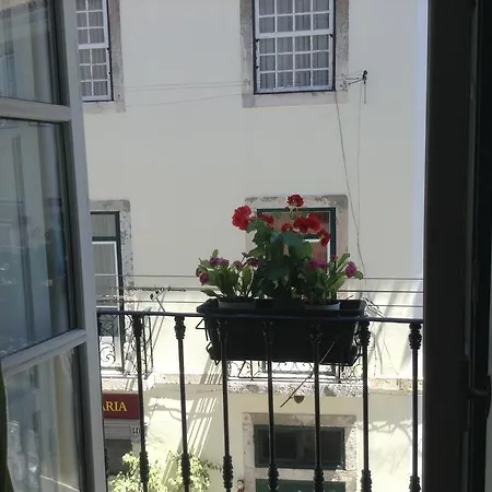 Remedios Studio Apartment *
